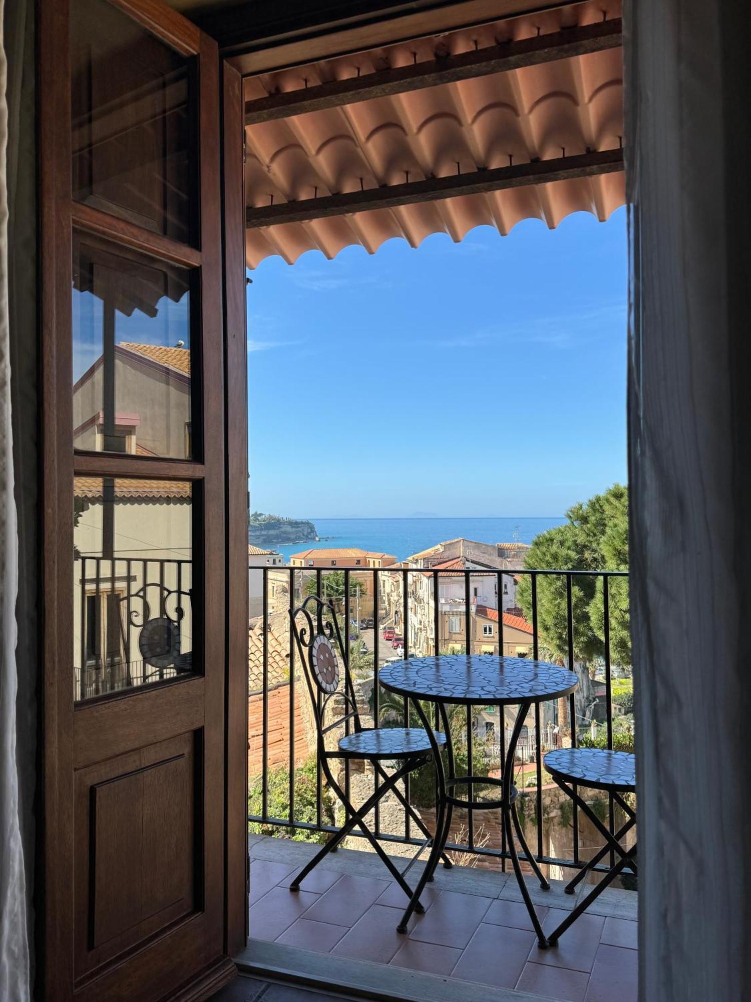 B&B Rivellini Tropea Kültér fotó