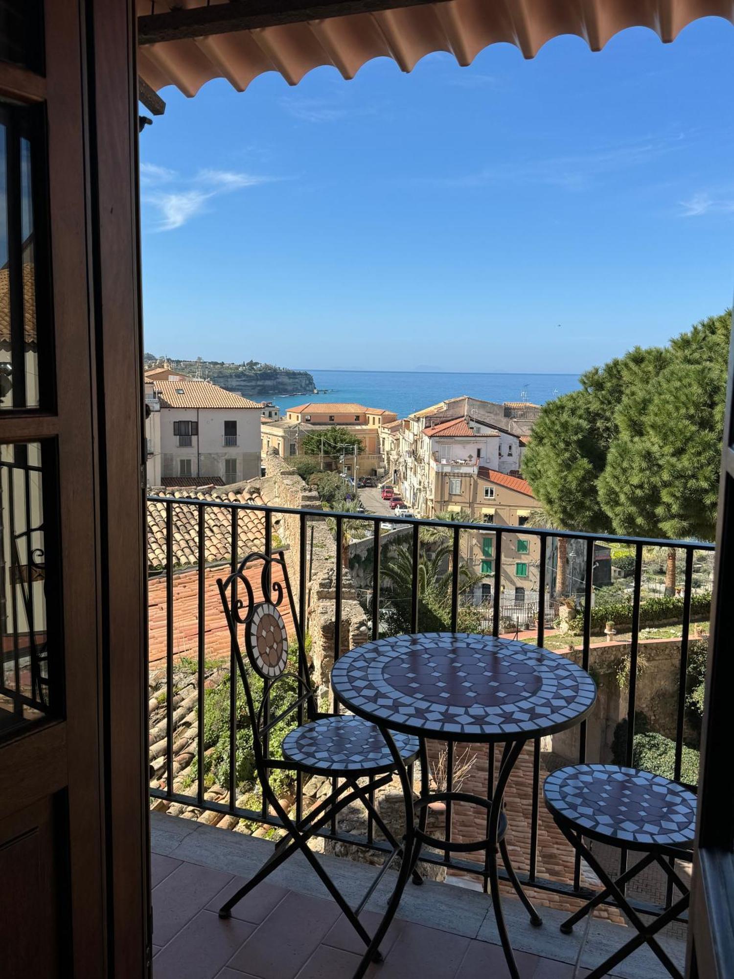 B&B Rivellini Tropea Kültér fotó