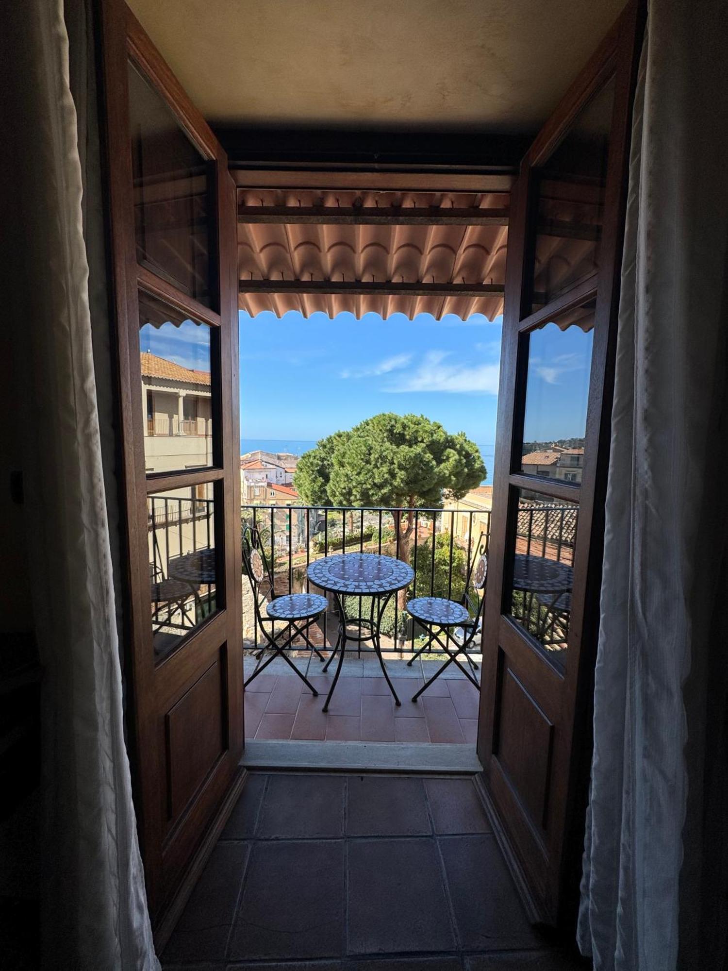 B&B Rivellini Tropea Kültér fotó